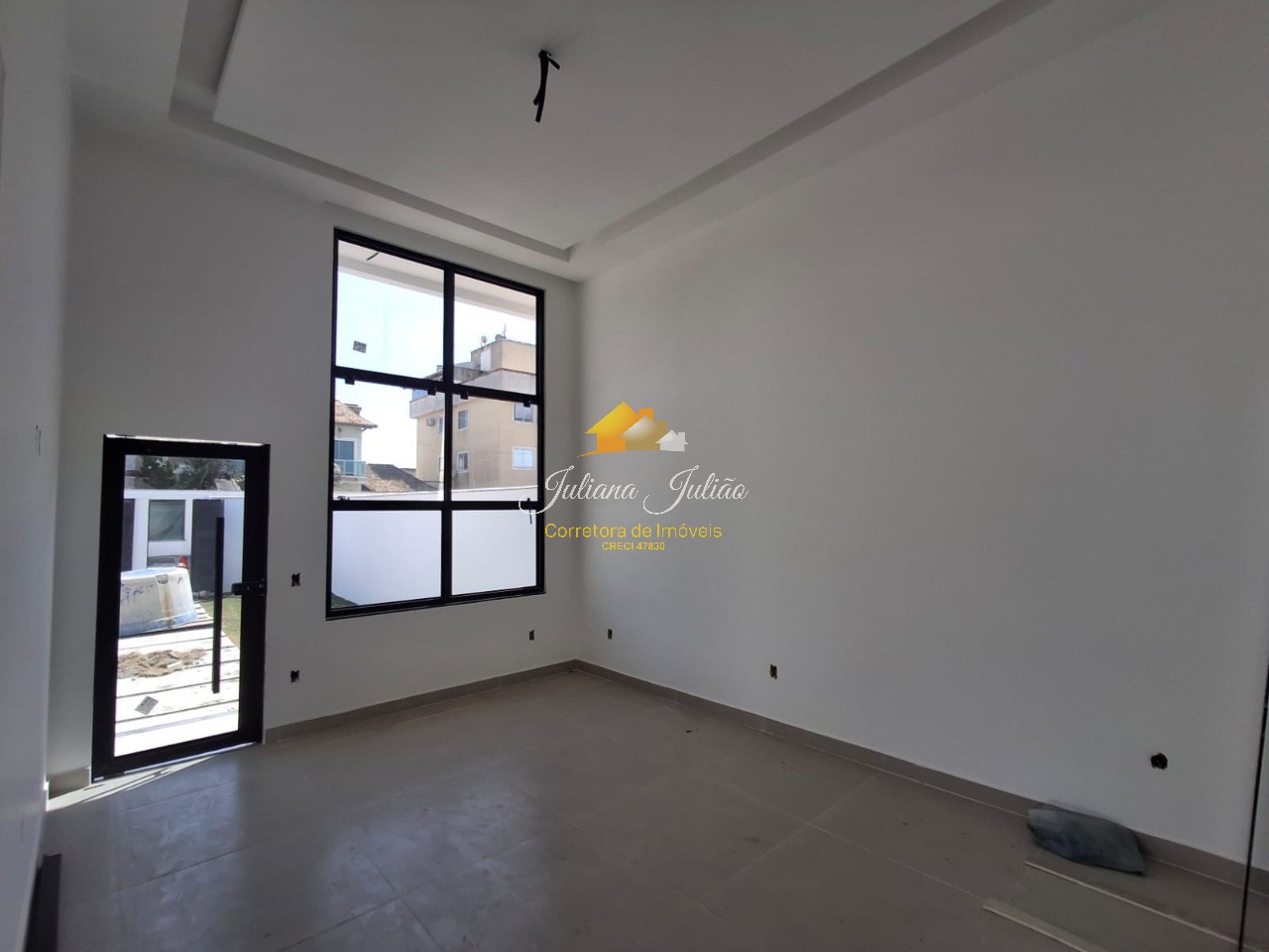 Casa à venda com 3 quartos, 90m² - Foto 11