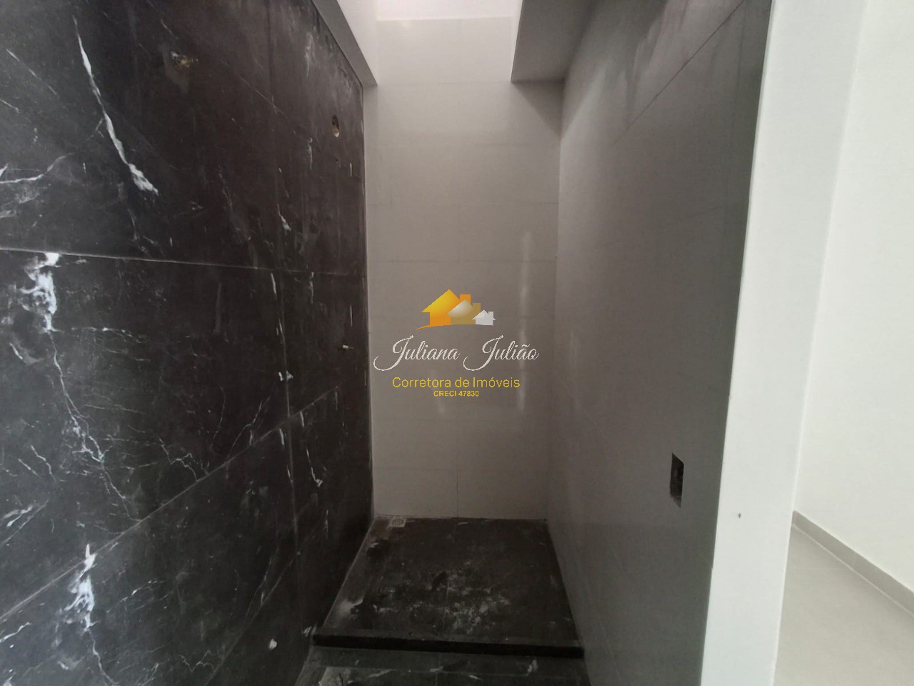 Casa à venda com 3 quartos, 90m² - Foto 25