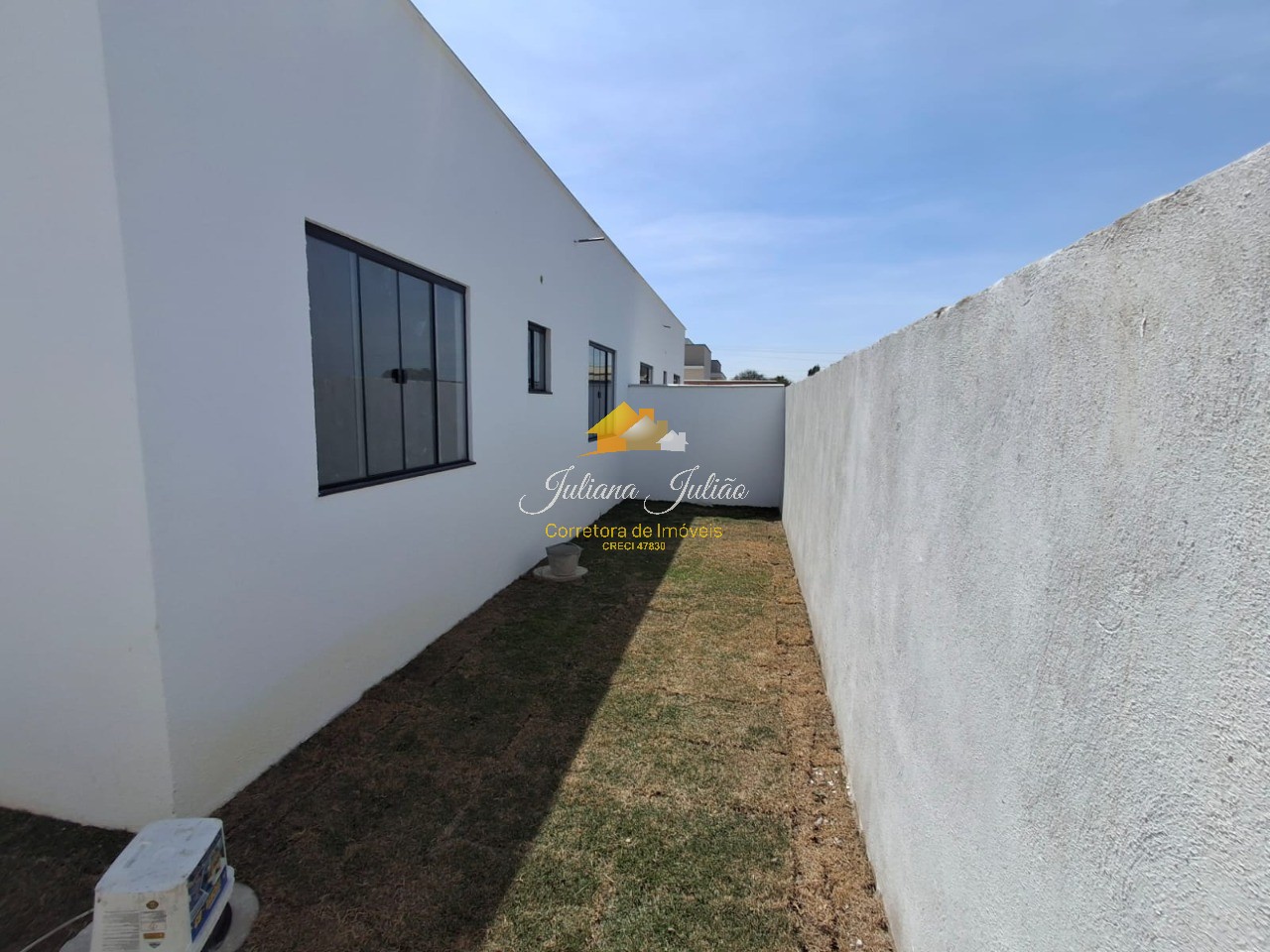 Casa à venda com 3 quartos, 90m² - Foto 7