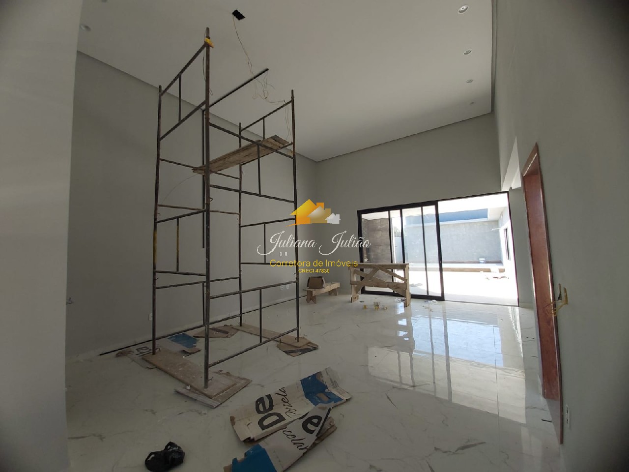 Casa à venda com 3 quartos, 227m² - Foto 6