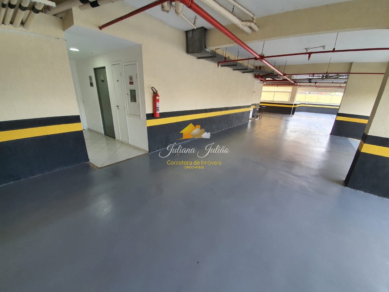 Apartamento à venda com 2 quartos, 68m² - Foto 5