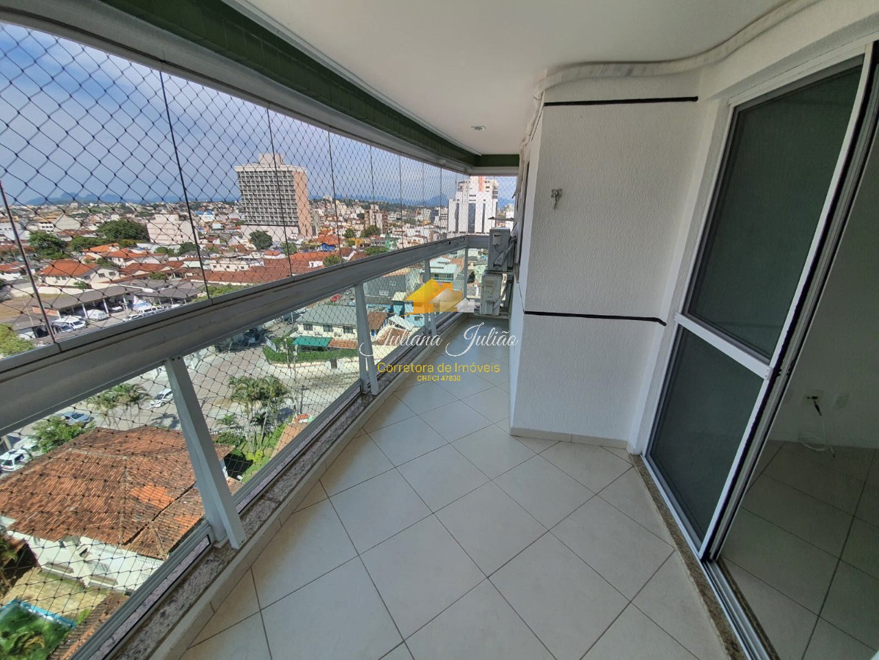 Apartamento à venda com 2 quartos, 68m² - Foto 11