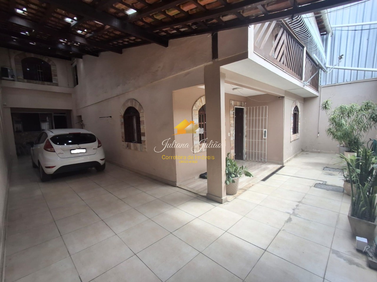 Casa, 5 quartos, 334 m² - Foto 1