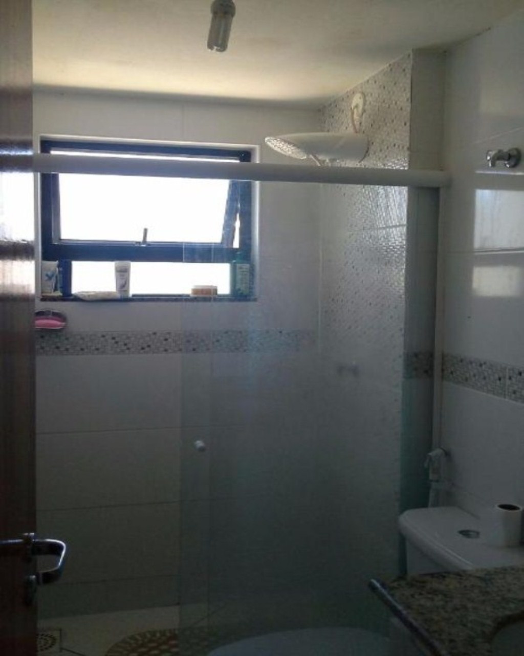 Apartamento à venda com 2 quartos, 72m² - Foto 2