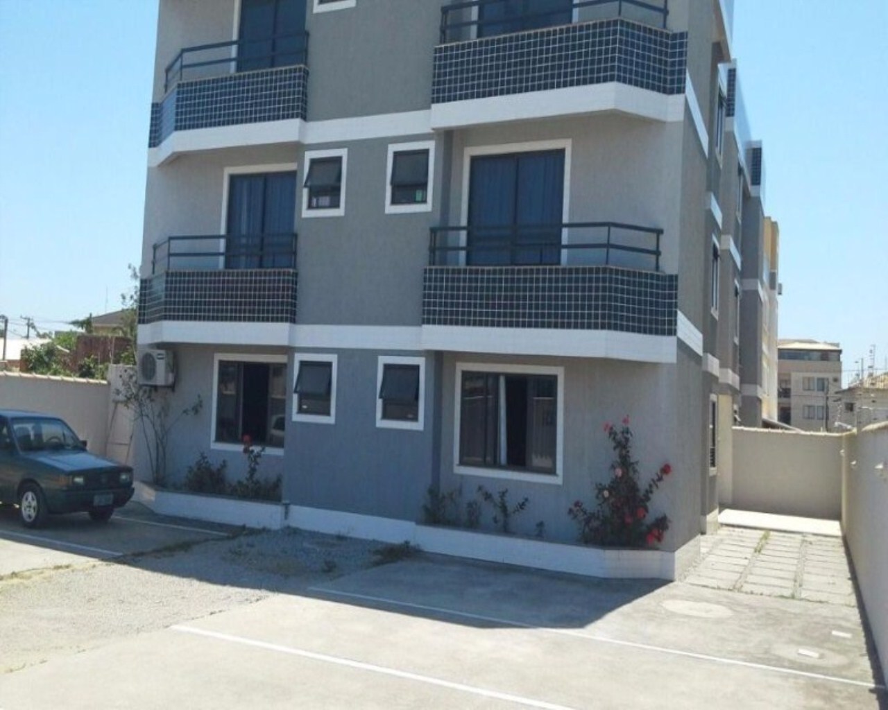 Apartamento à venda com 2 quartos, 72m² - Foto 3