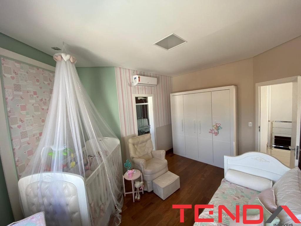 Casa, 3 quartos, 374 m² - Foto 5