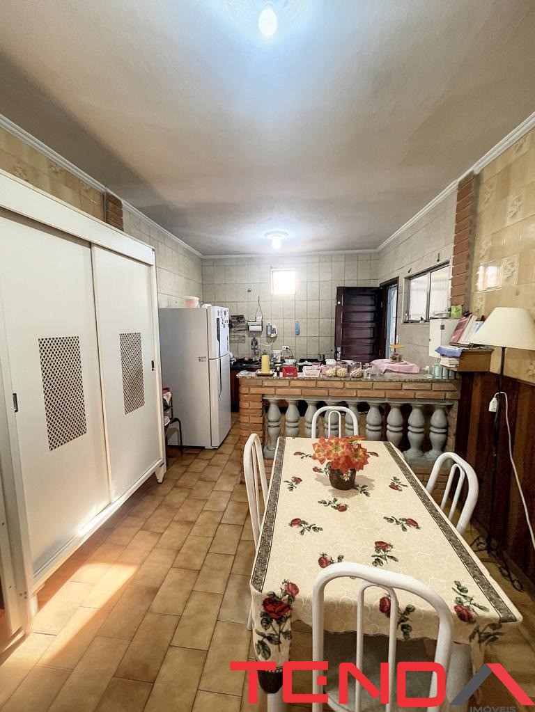 Casa, 3 quartos, 177 m² - Foto 6