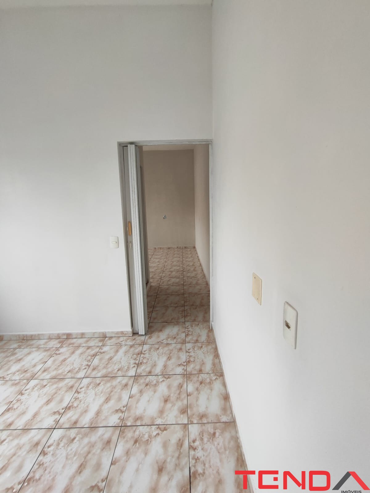 Casa, 1 quarto, 40 m² - Foto 2