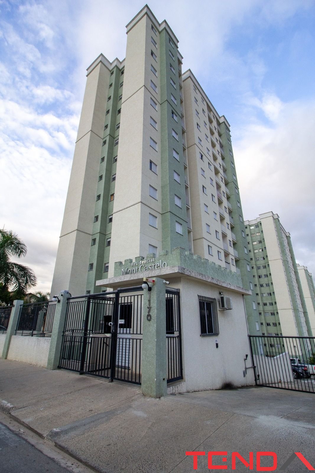 Apartamento à venda com 2 quartos, 46m² - Foto 1