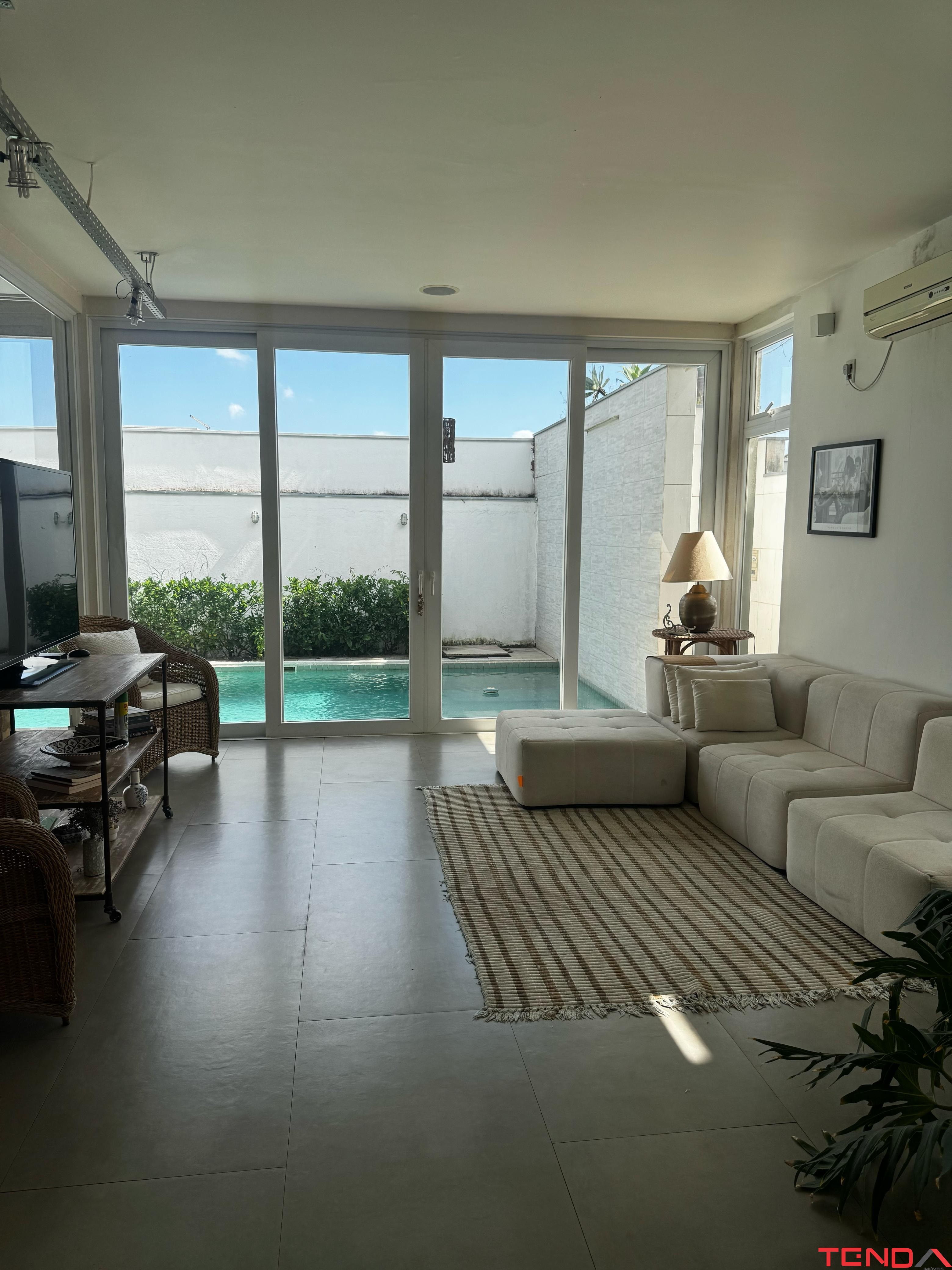 Casa, 4 quartos, 360 m² - Foto 4