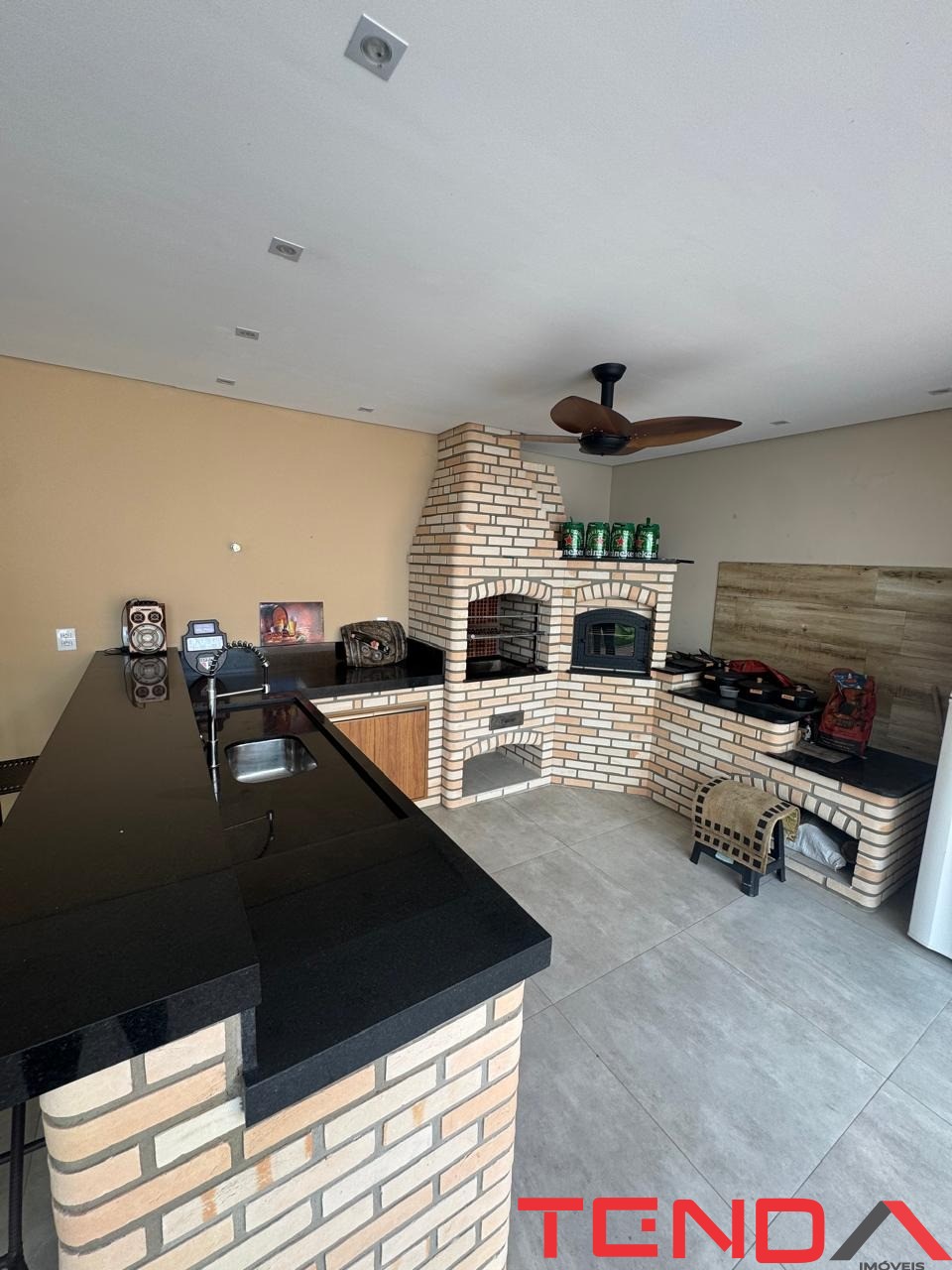 Casa, 3 quartos, 239 m² - Foto 32