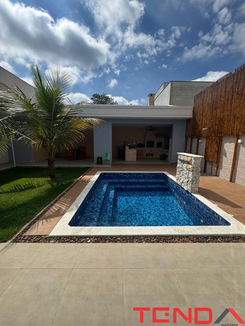 Casa, 3 quartos, 239 m² - Foto 2