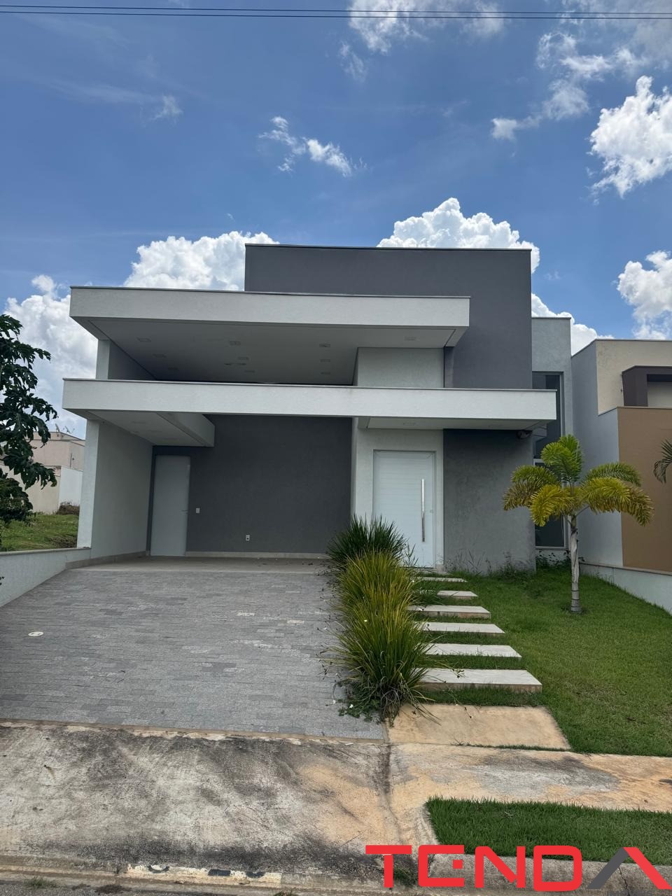 Casa, 3 quartos, 275 m² - Foto 1
