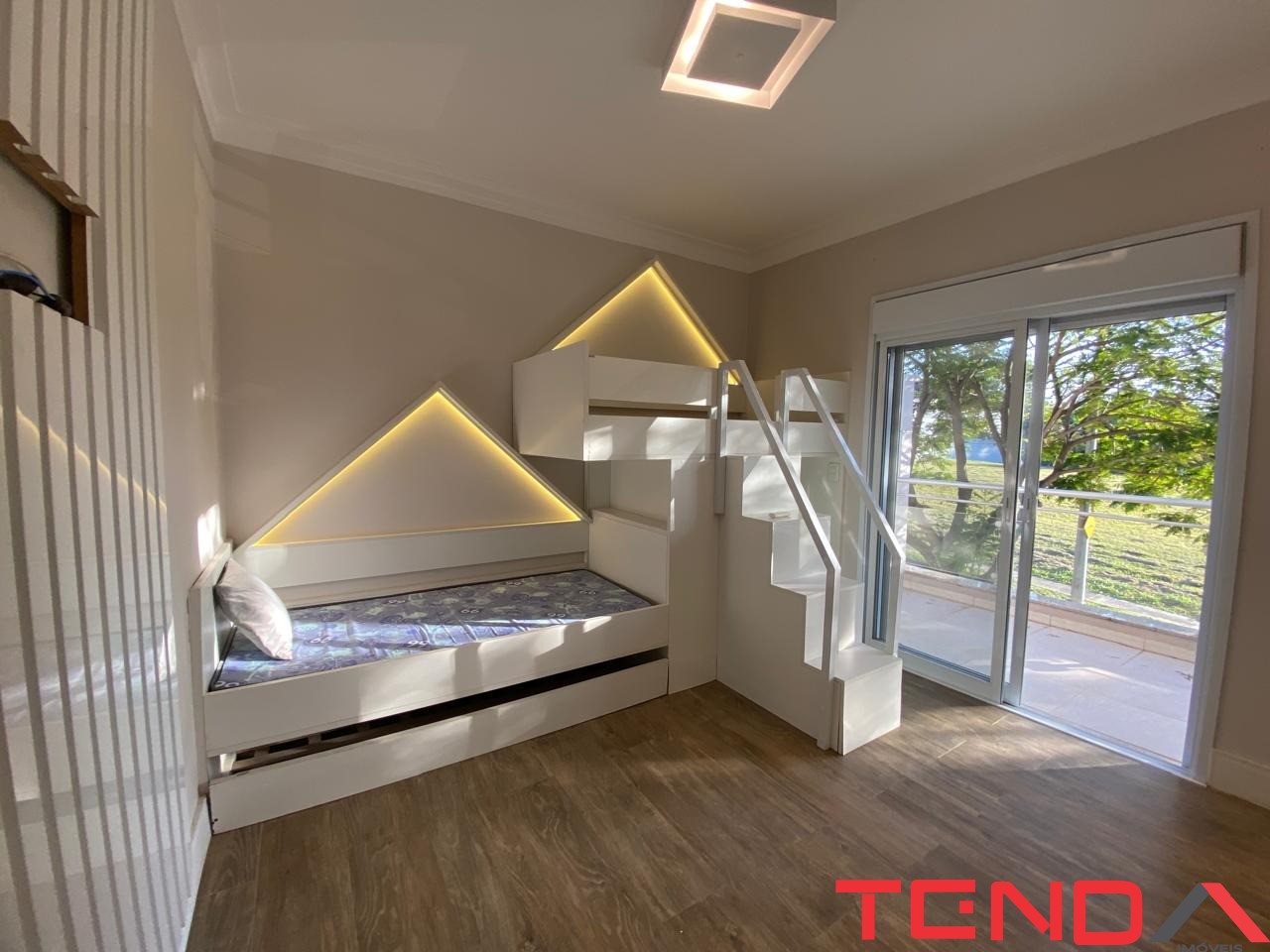 Casa, 4 quartos, 305 m² - Foto 13