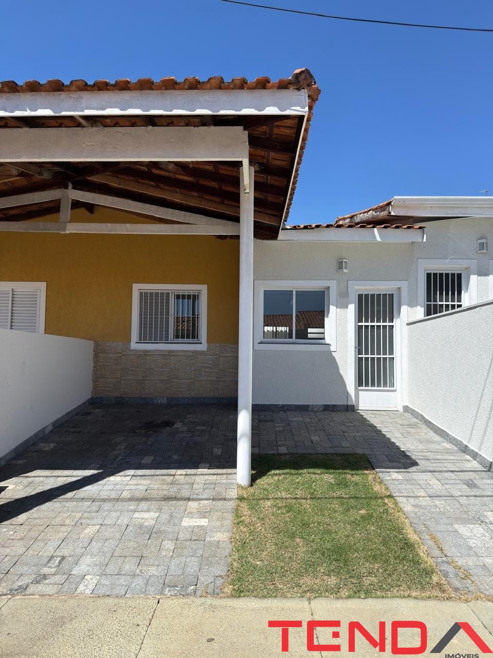 Casa, 2 quartos, 67 m² - Foto 1