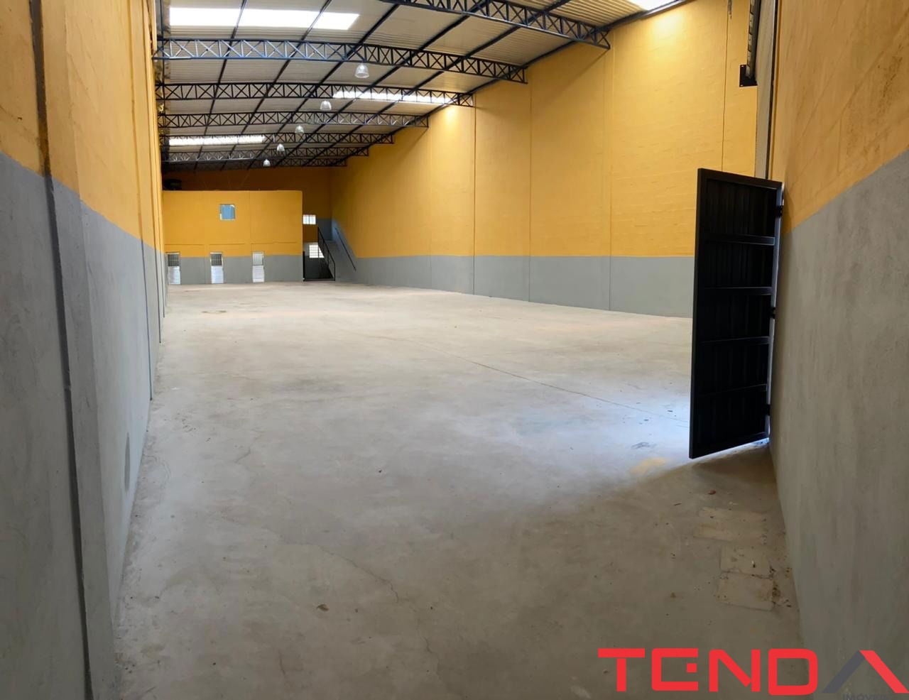 Depósito-Galpão, 620 m² - Foto 2