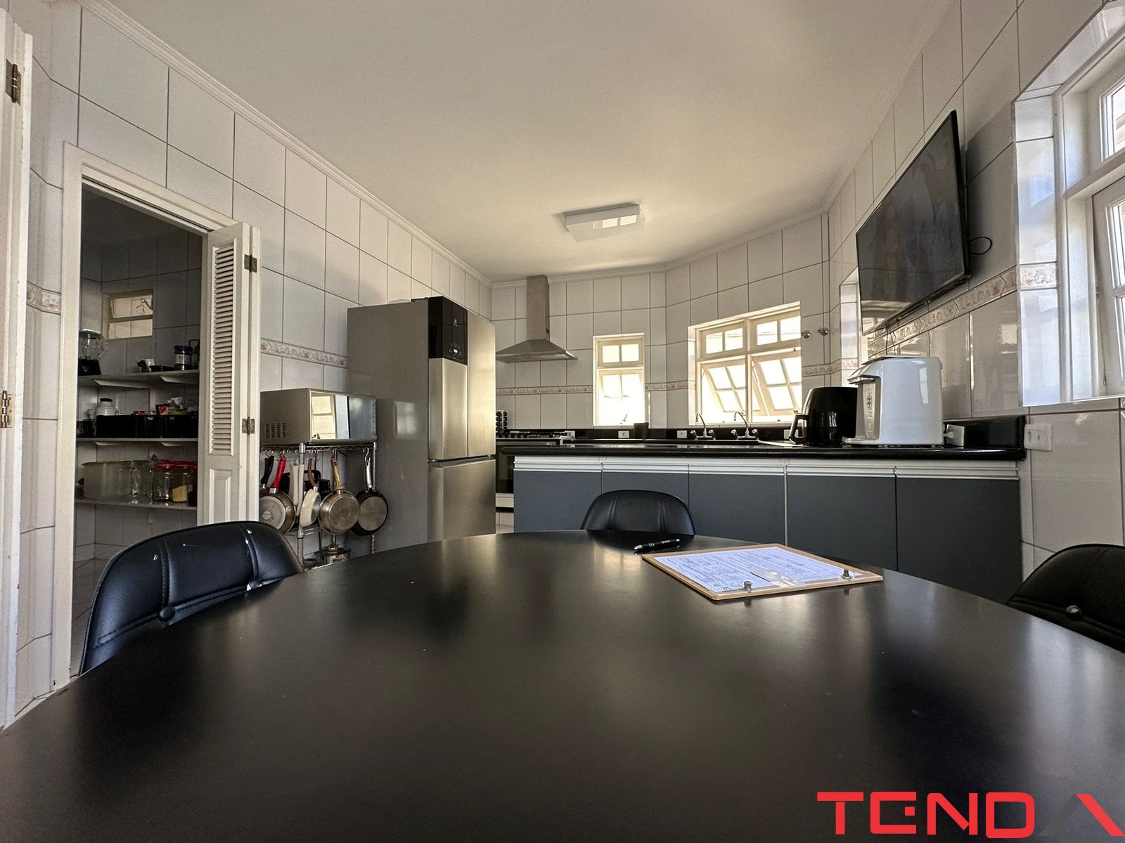 Casa, 3 quartos, 223 m² - Foto 4