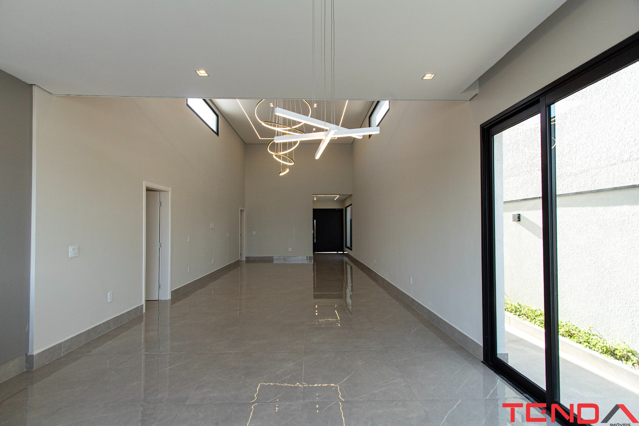 Casa, 5 quartos, 237 m² - Foto 4