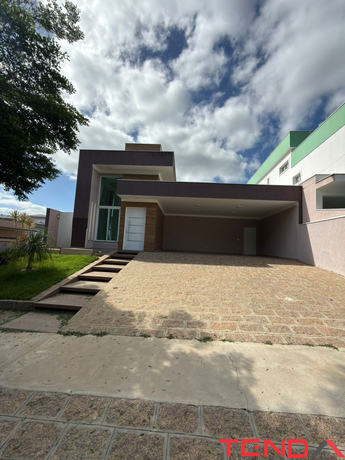 Casa, 3 quartos, 300 m² - Foto 1