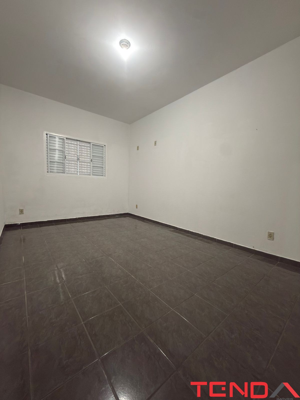 Casa, 2 quartos, 80 m² - Foto 1