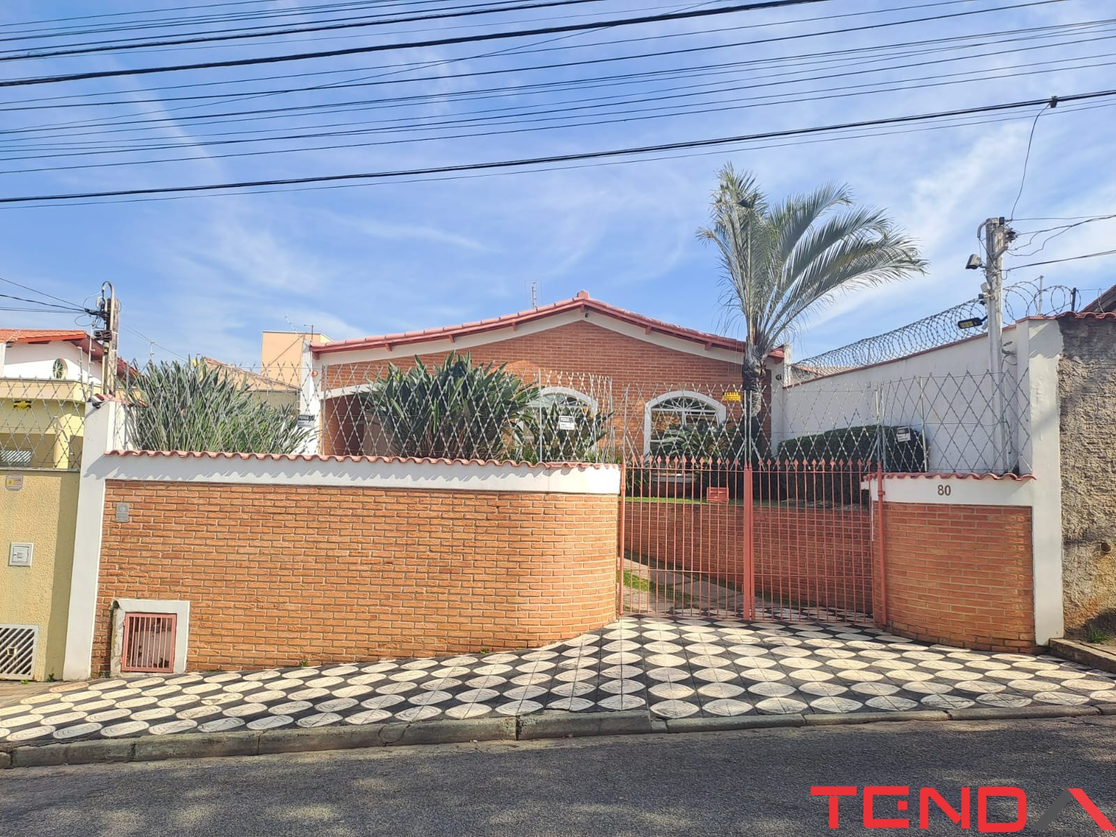 Casa, 3 quartos, 205 m² - Foto 1