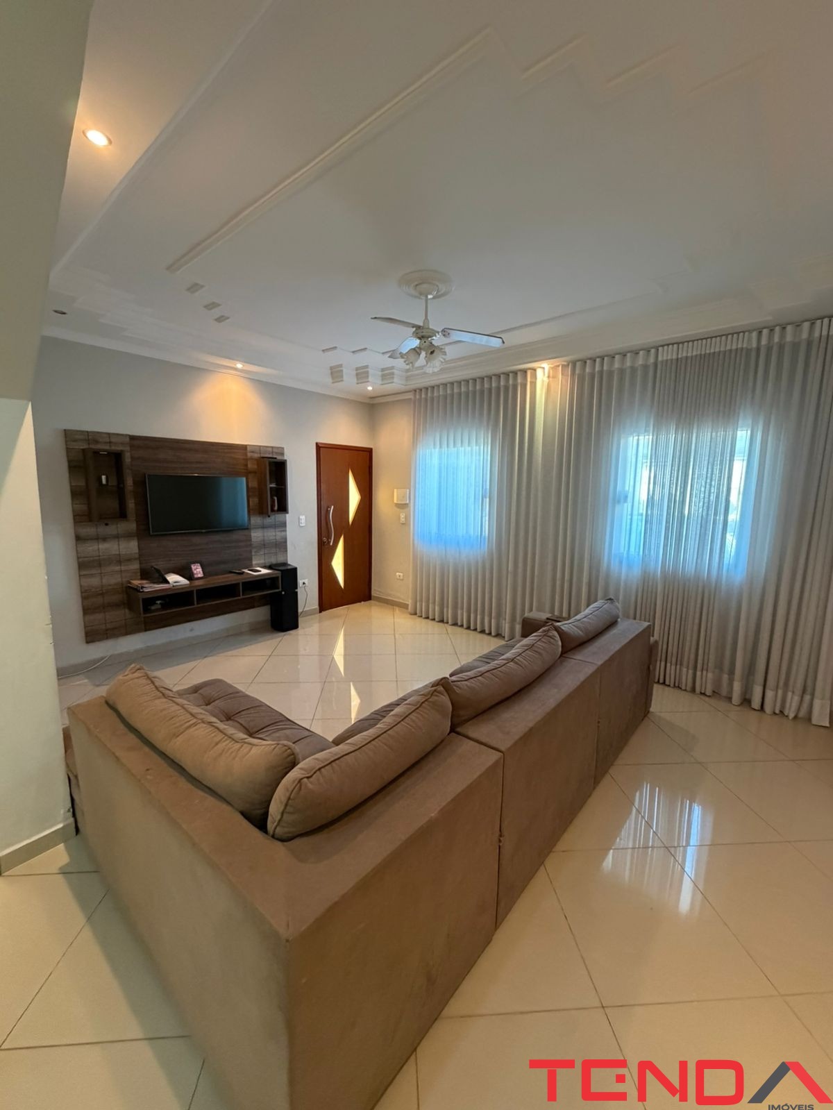 Casa, 3 quartos, 262 m² - Foto 2