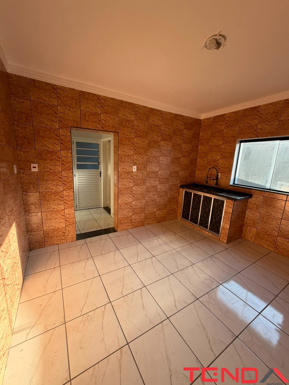 Casa, 1 quarto, 75 m² - Foto 8