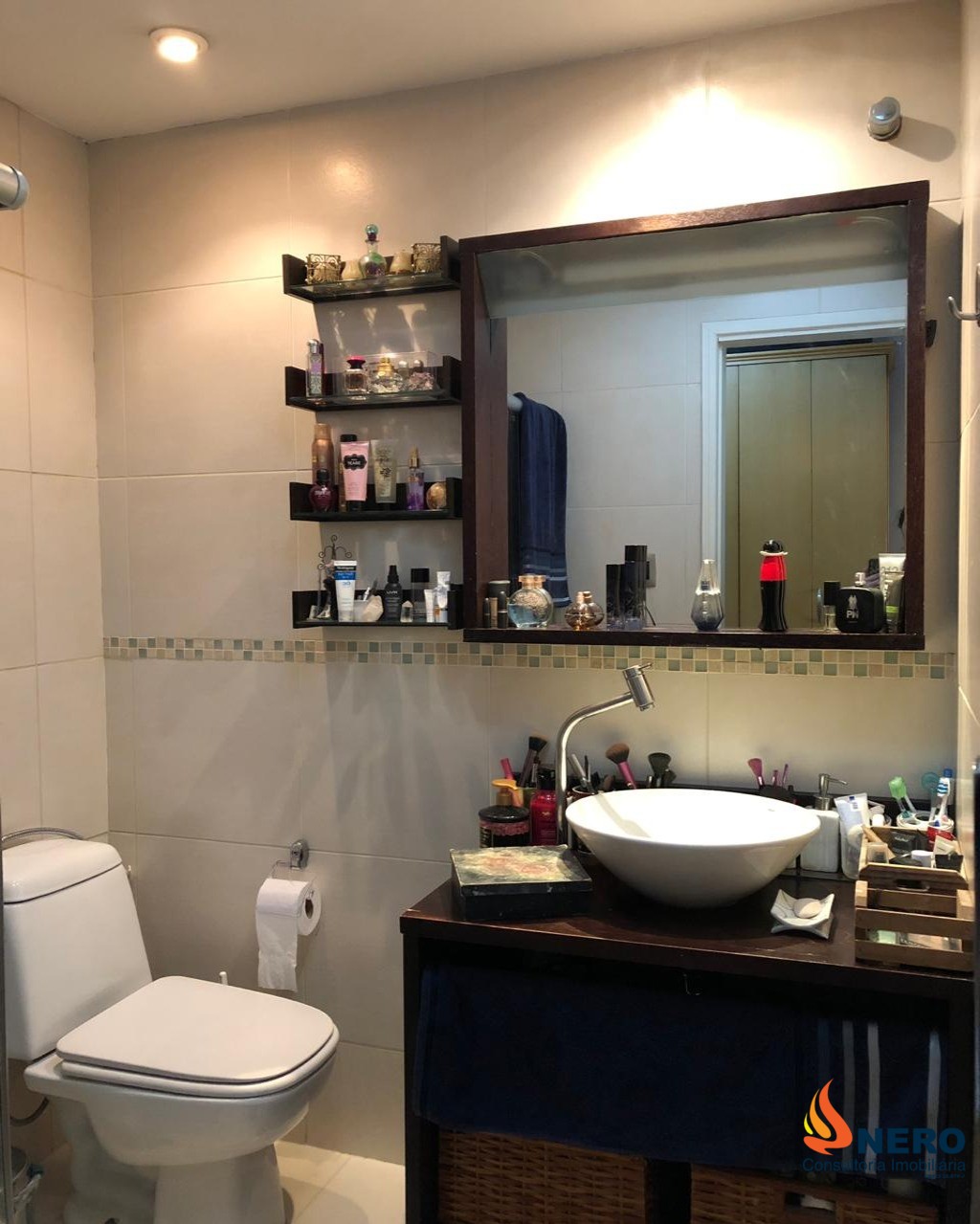APARTAMENTO AMPLO, 110 METROS, 2 DORMITÓRIOS, 1 SUITE, ÓTIMA LOCALIZAÇÃO.