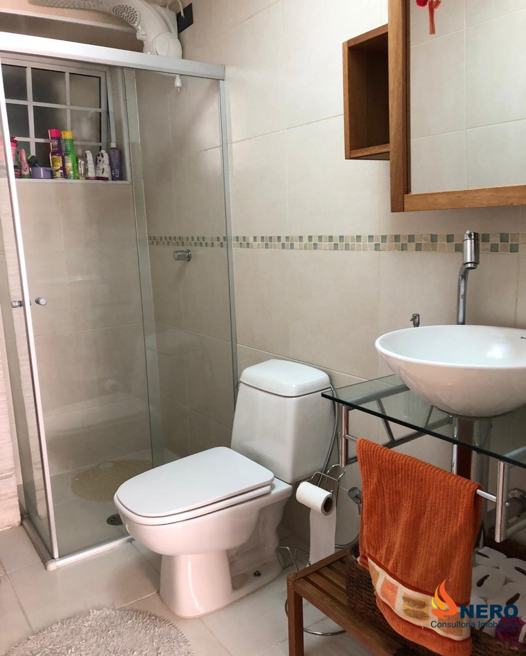 APARTAMENTO AMPLO, 110 METROS, 2 DORMITÓRIOS, 1 SUITE, ÓTIMA LOCALIZAÇÃO.