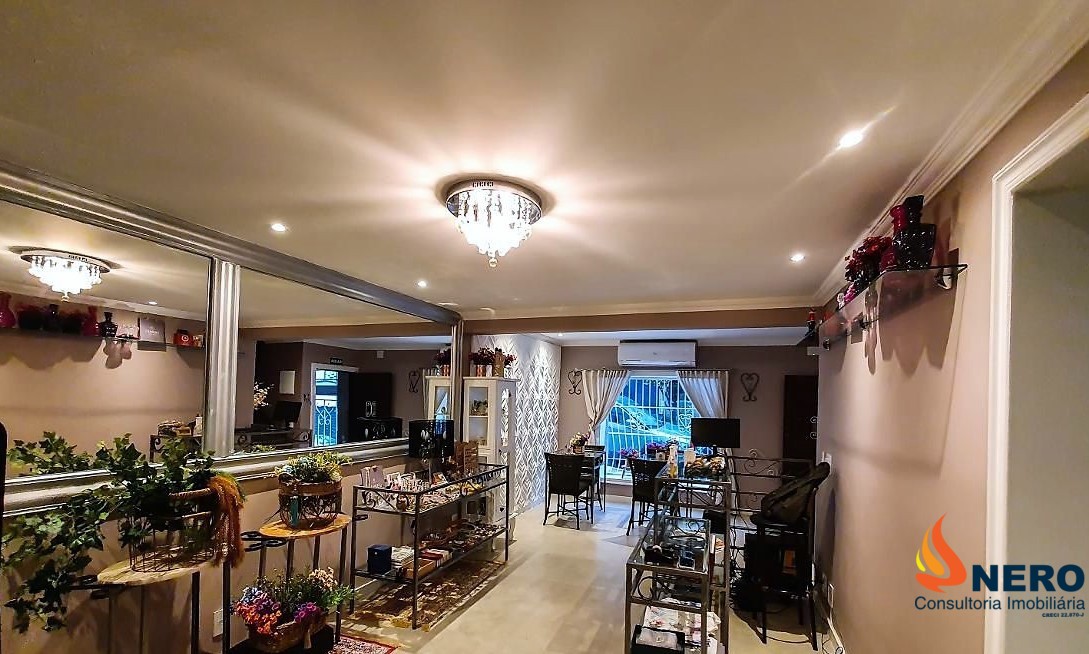 Sobrado Comercial à venda no Paraíso, decorado, equipado e mobiliado