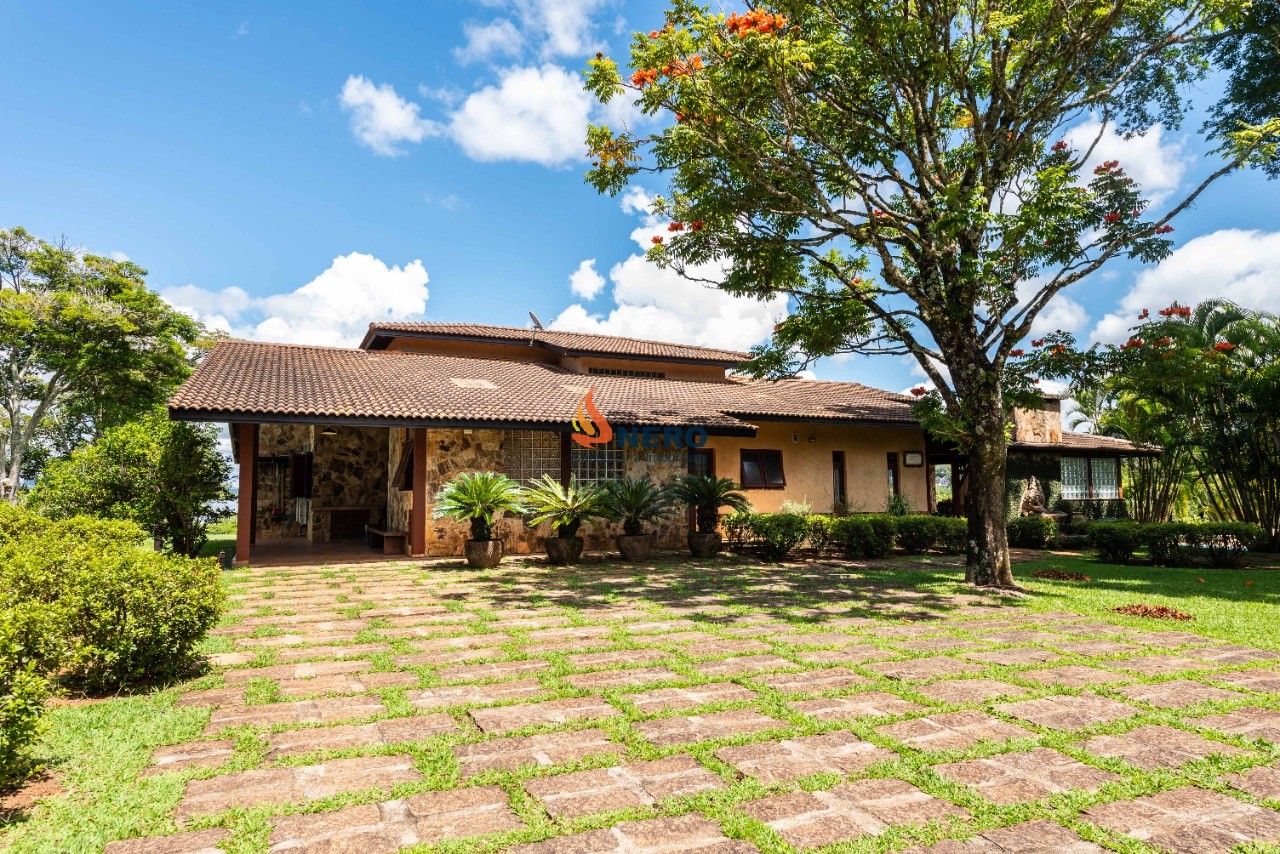 Oportunidade única: Sitio de 102.794m² à venda em Piracaia-SP!