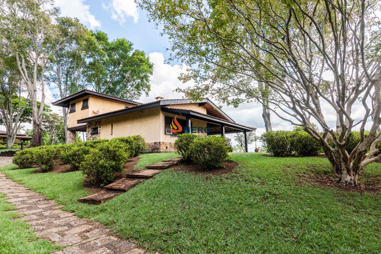 Oportunidade única: Sitio de 102.794m² à venda em Piracaia-SP!