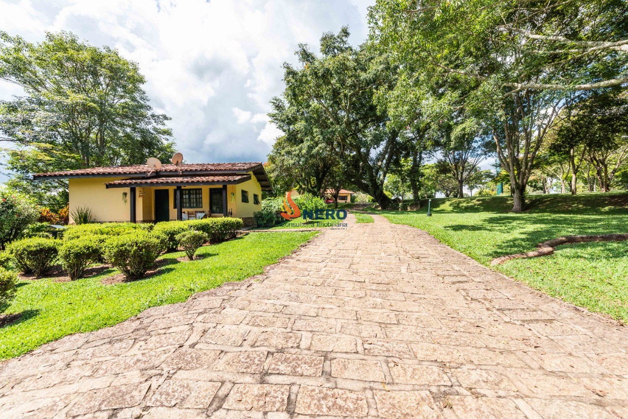 Oportunidade única: Sitio de 102.794m² à venda em Piracaia-SP!