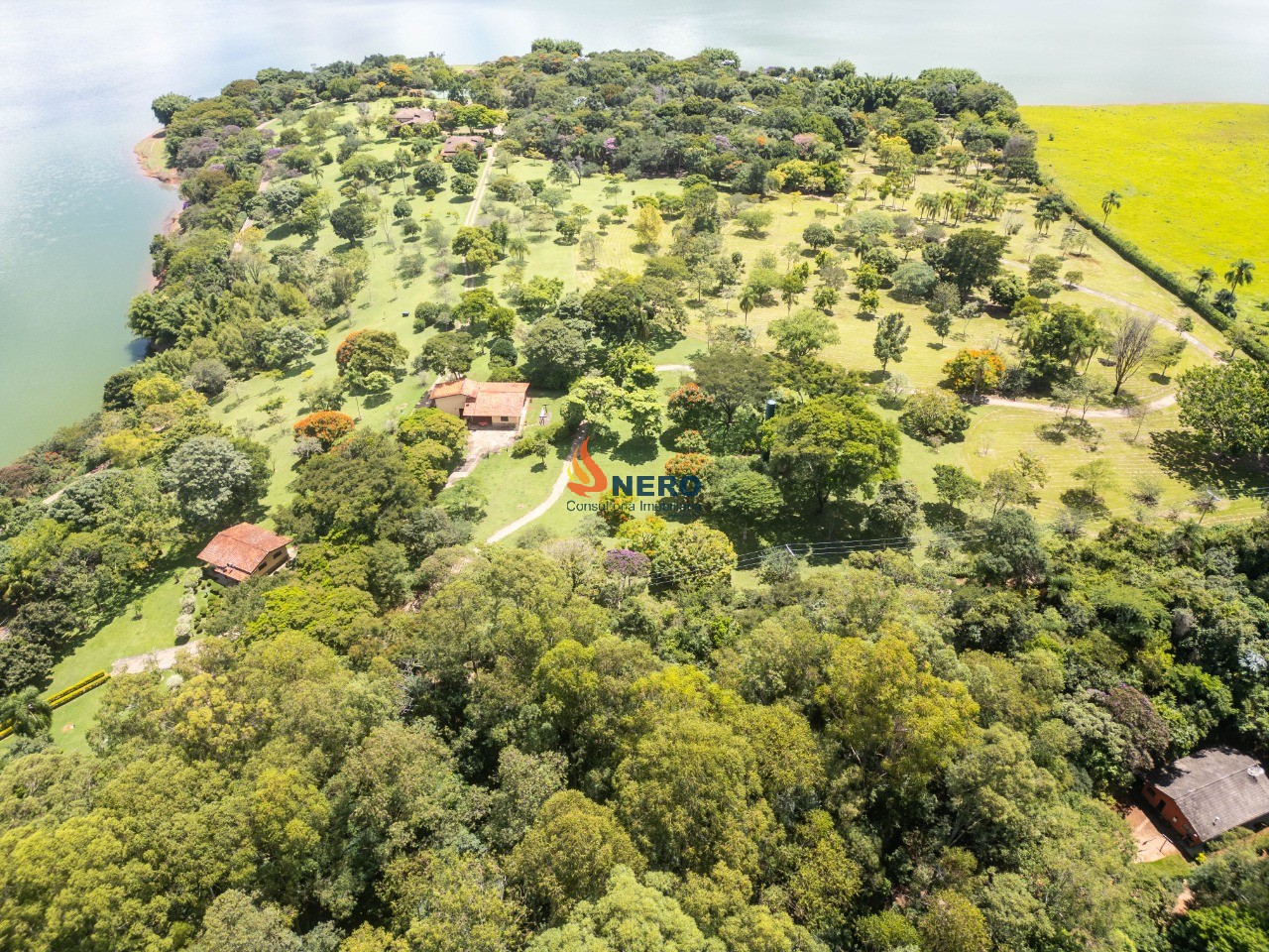 Oportunidade única: Sitio de 102.794m² à venda em Piracaia-SP!