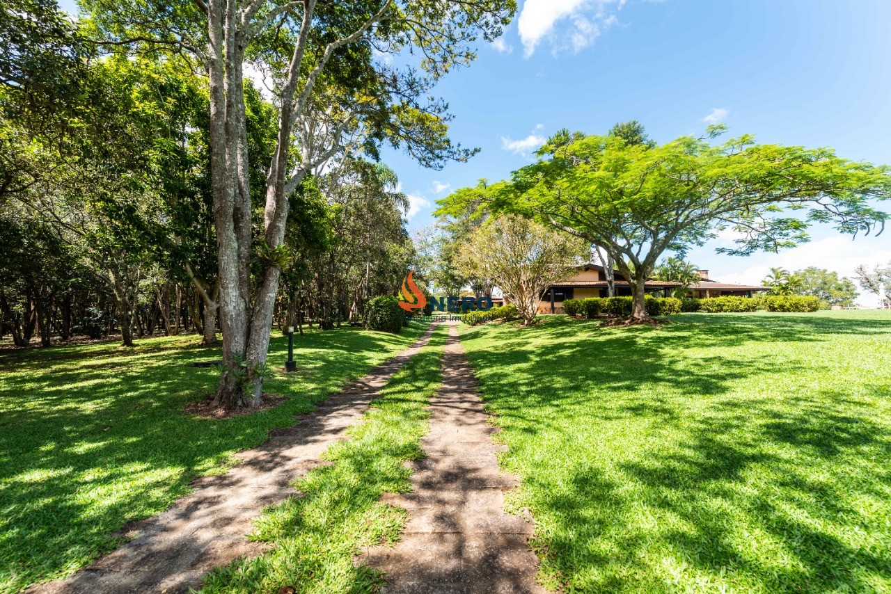 Oportunidade única: Sitio de 102.794m² à venda em Piracaia-SP!