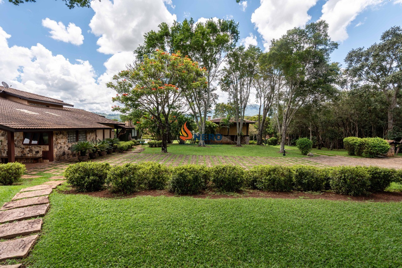 Oportunidade única: Sitio de 102.794m² à venda em Piracaia-SP!