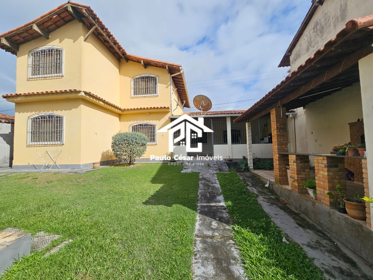 Casa, 4 quartos, 214 m² - Foto 2
