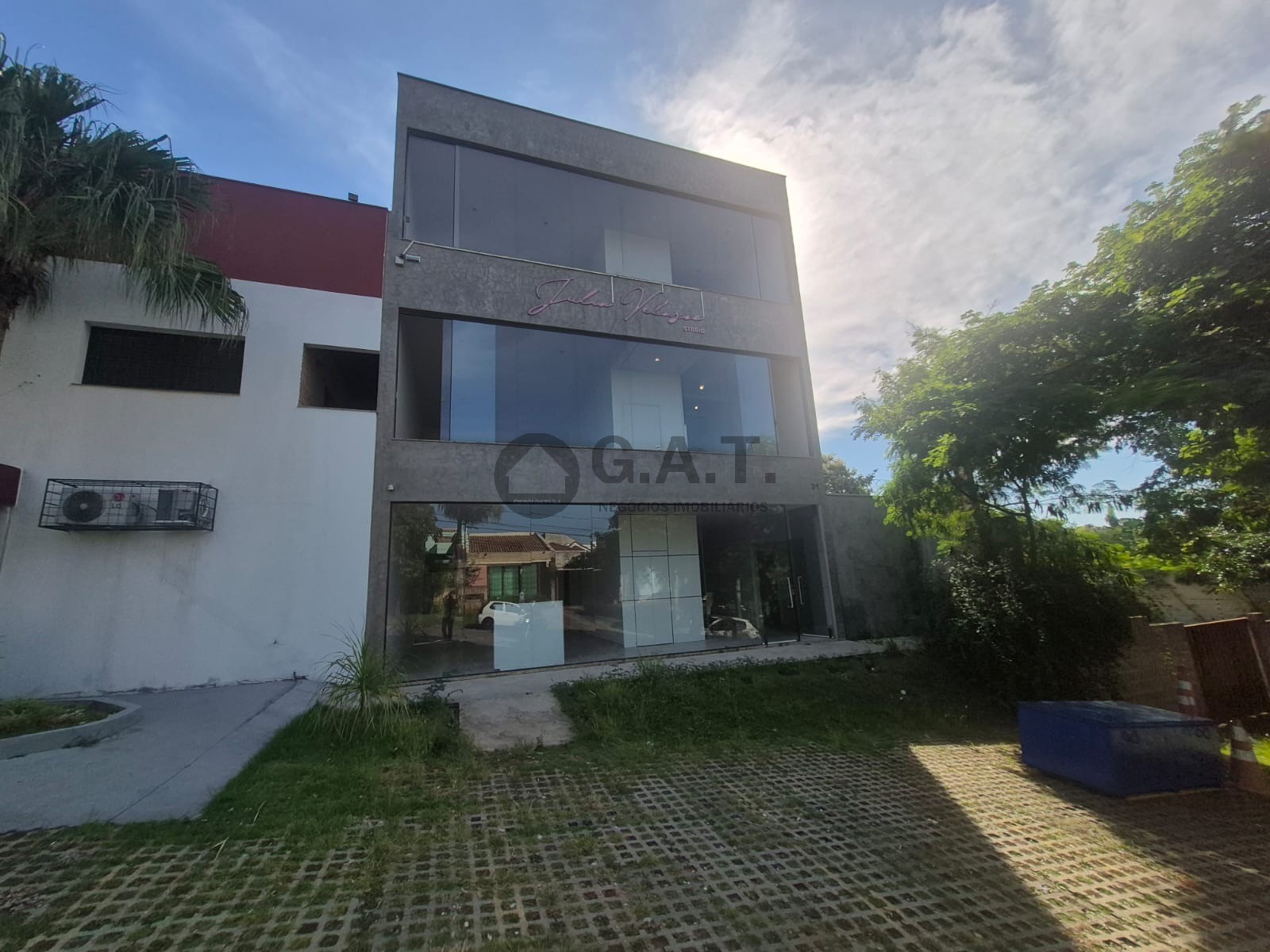 Foto 1
