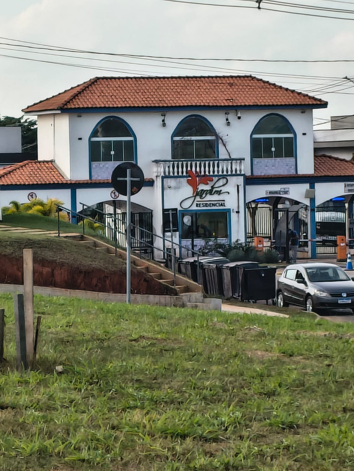 Foto 1