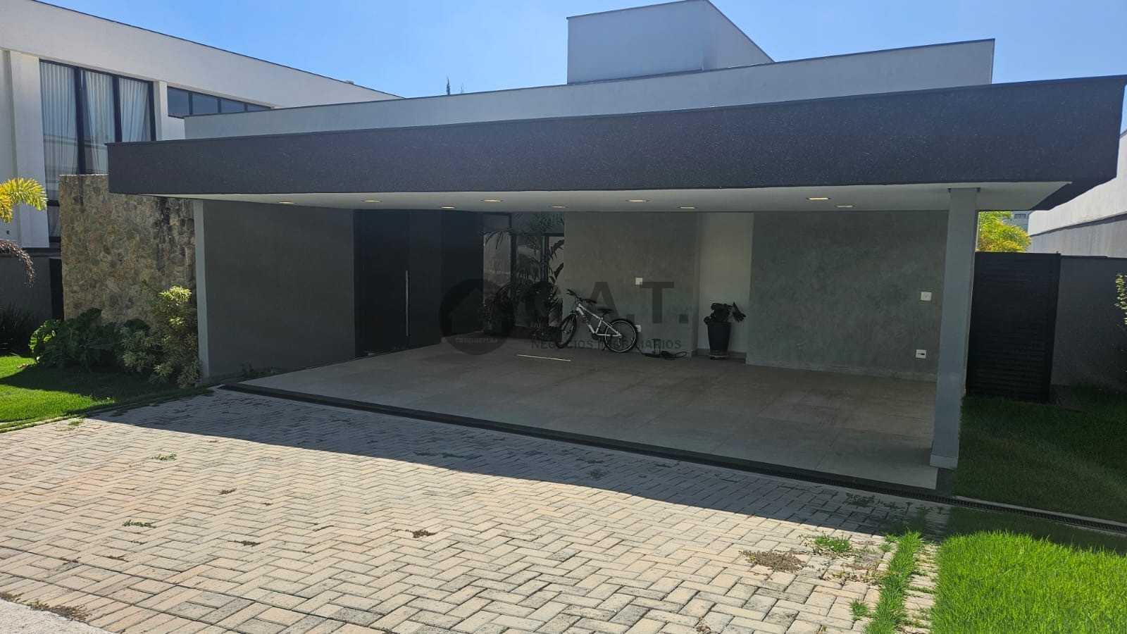 Foto 1