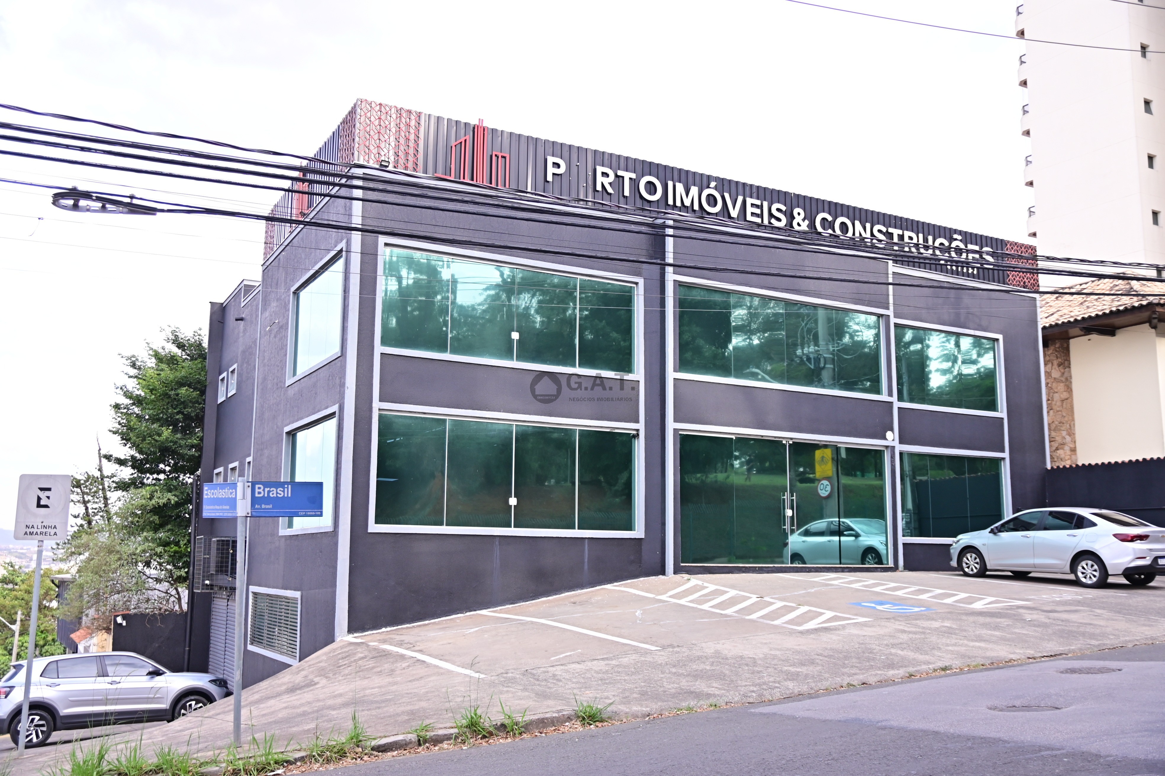 Foto 1