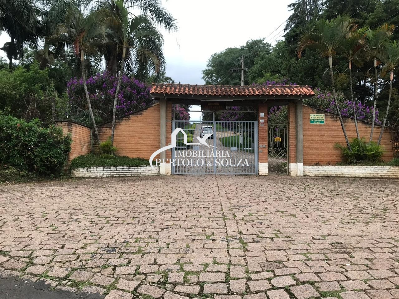 terreno condominio em Condomínio Bela Vista