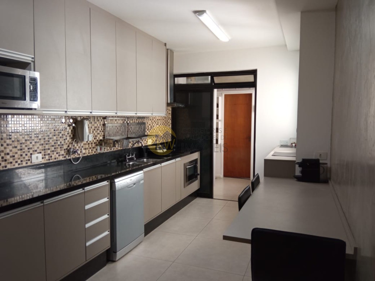 Apartamento, 4 quartos, 176 m² - Foto 1