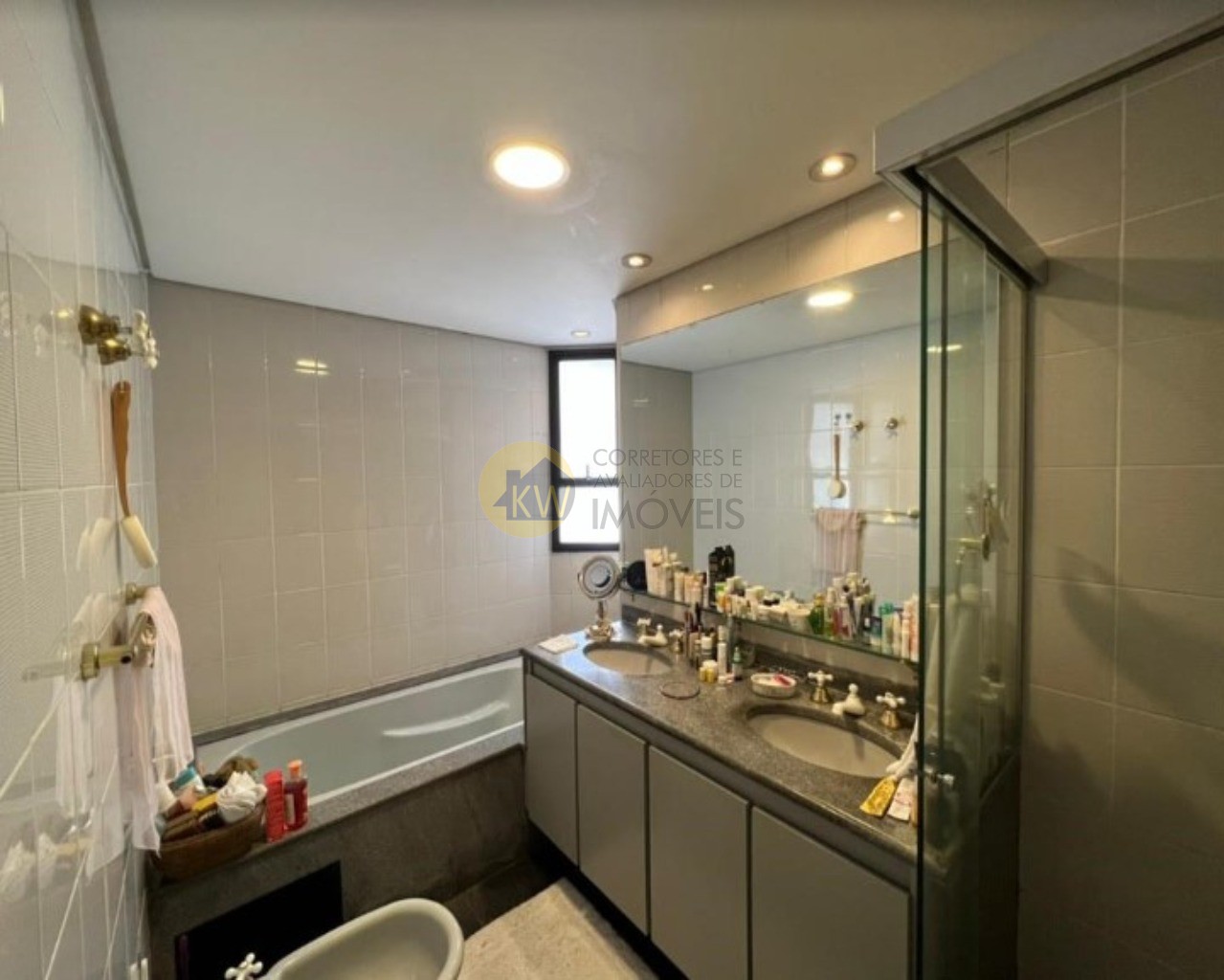 Apartamento, 3 quartos, 220 m² - Foto 15