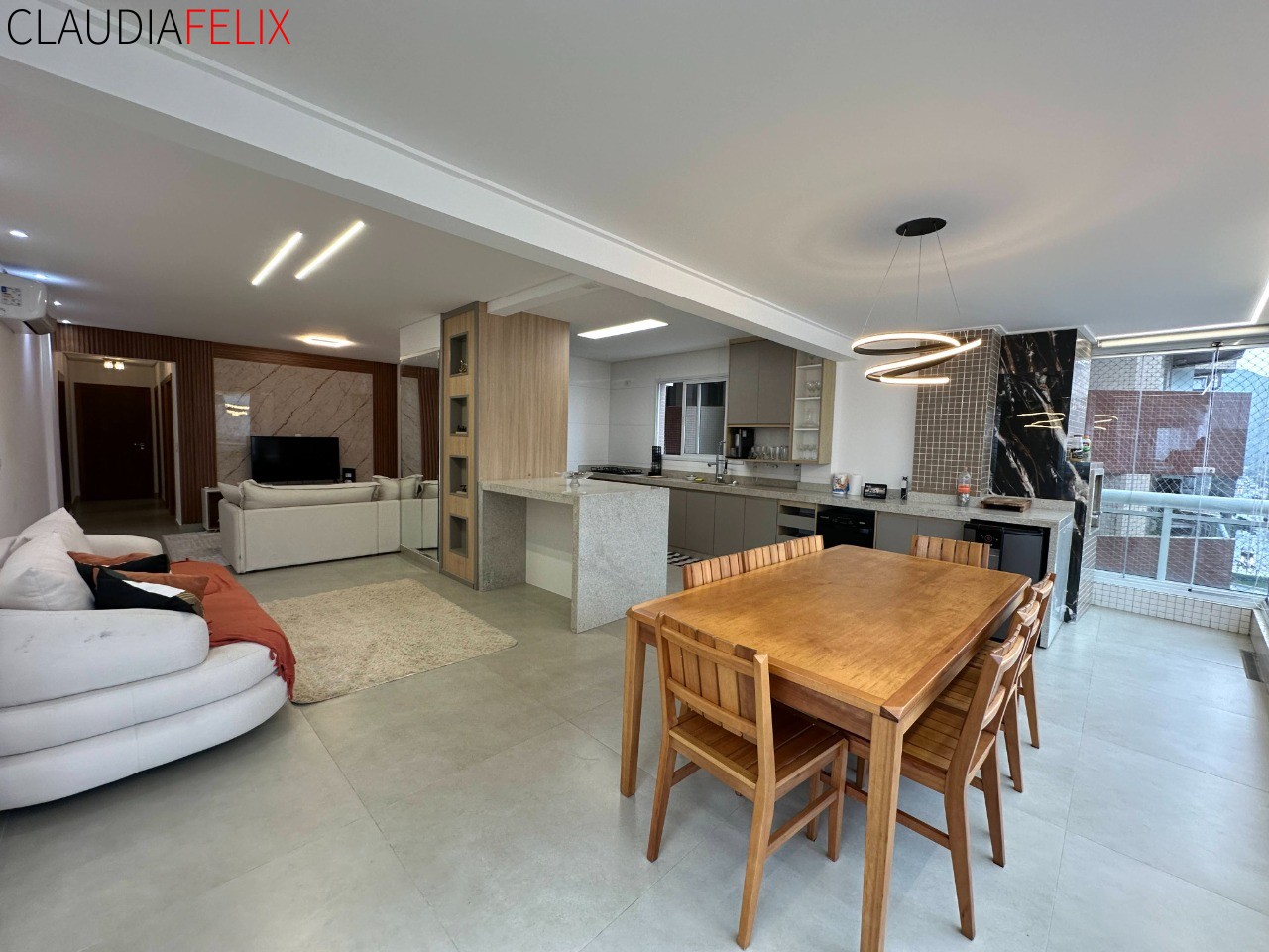 Apartamento, 3 quartos, 150 m² - Foto 1