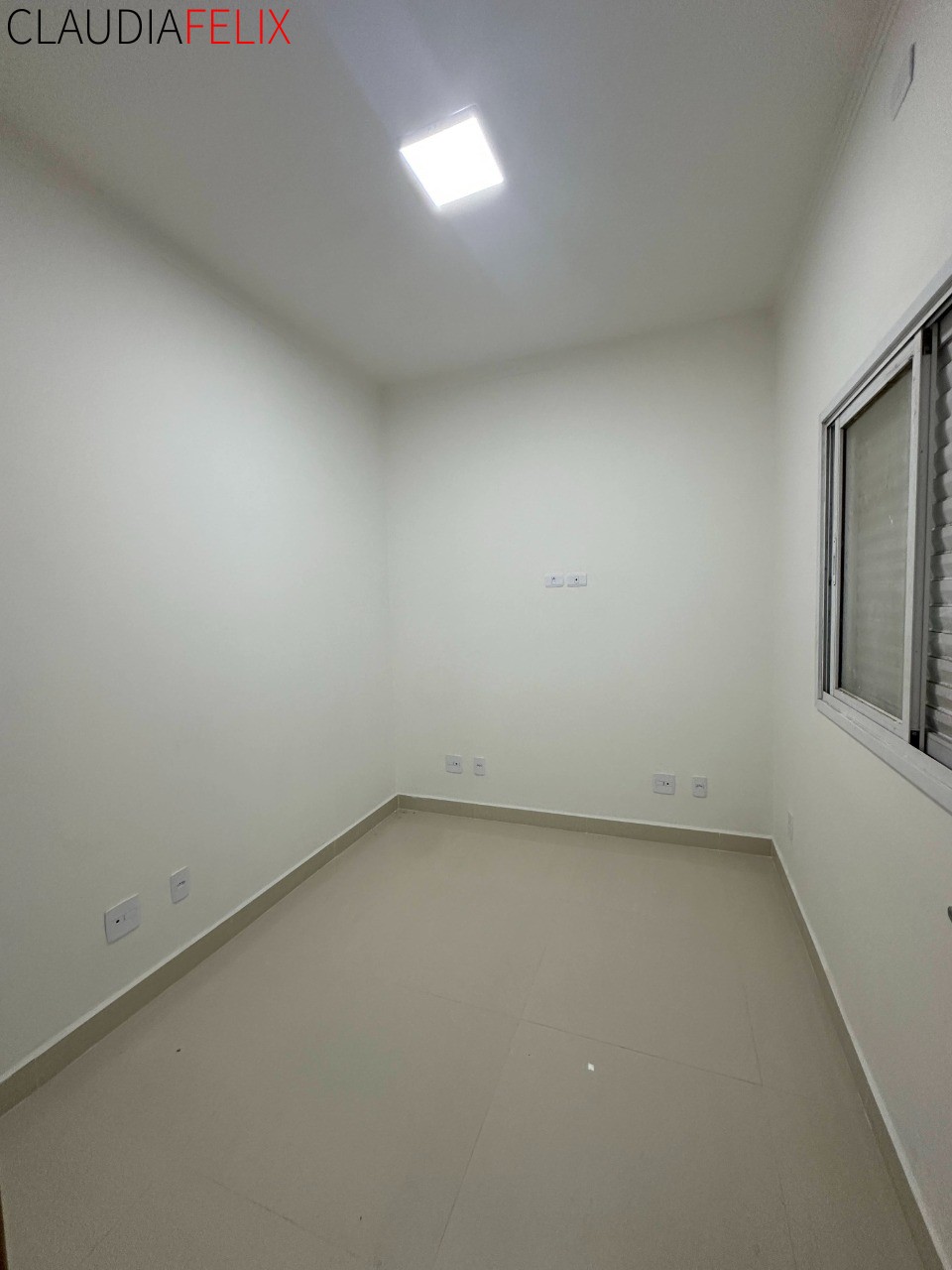 Prédio Inteiro - Foto 19