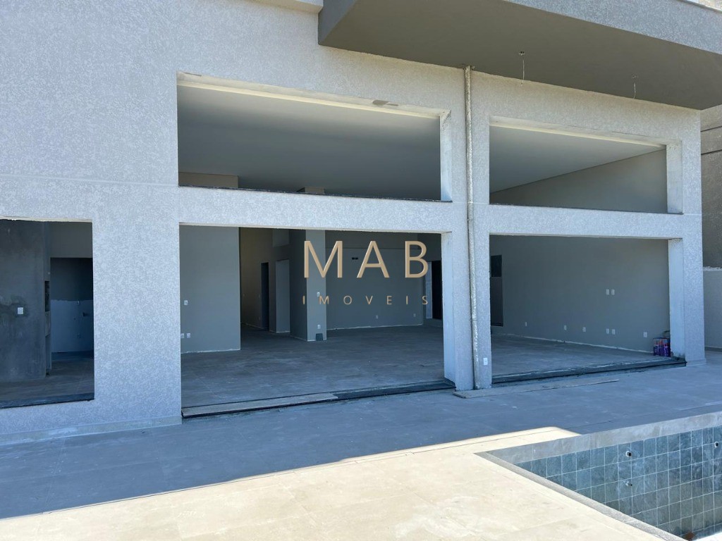 Imponente residência de luxo à venda em Florianópolis-SC, Ingleses: 4 quartos, 4 suítes, 3 salas, 4 banheiros, 3 vagas, 546,45 m².