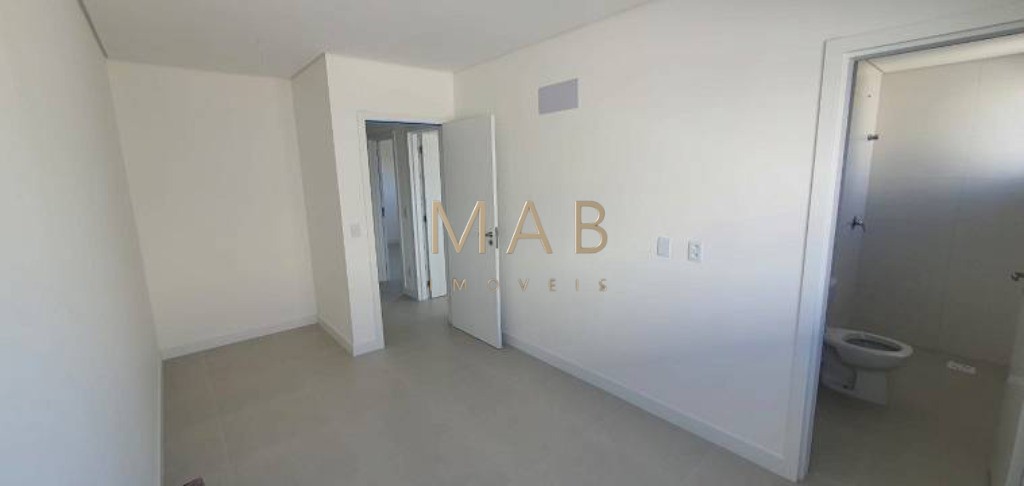 Apartamento com 3D sendo 1Suite para Venda à 200 metros do MAR, na Praia de Ingleses, Região Gaivotas - Florianópolis/SC!