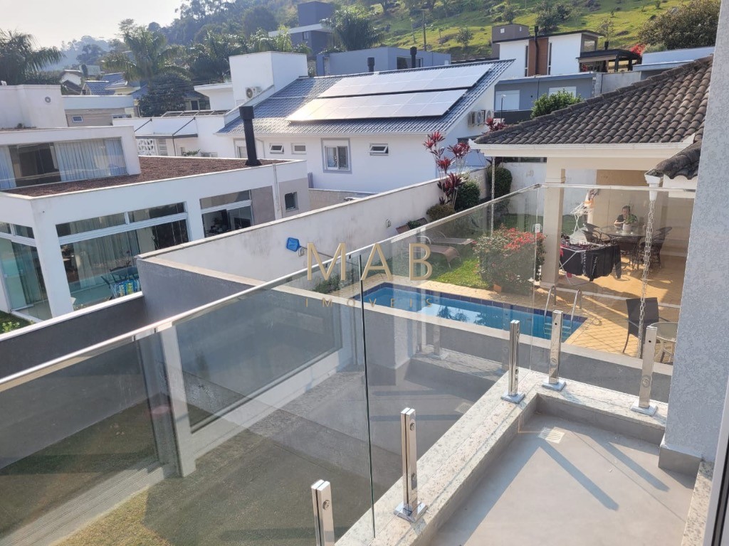 Casa Terra a Venda em condomínio fechado na Cachoeira do Bom Jesus, Florianópolis-SC!