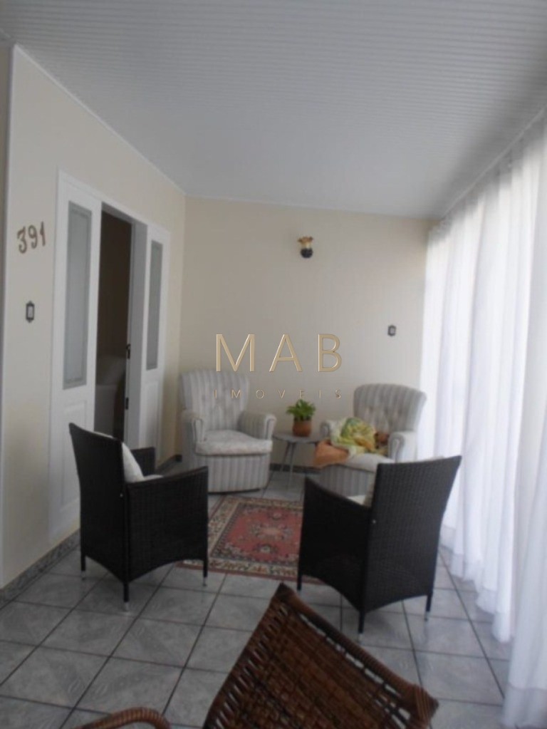 Casa Térrea à Venda em Boa Localização do Bairro Ingleses - Florianópolis/SC!